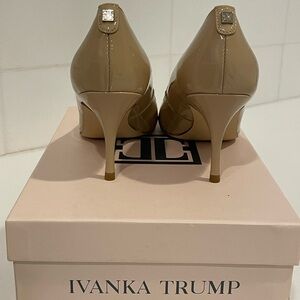 New Ivanka Trump BONI Classic Nude/Beige Heels, 6.5M